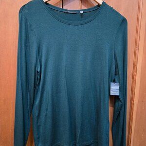 Tahari Women's Top Size L New With Tags color Evergreen